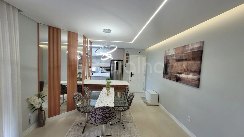 Apartamento na Agronômica com 2 dormitórios 1 suíte e 1 vaga: 10ª foto da galeria de imagens do imóvel