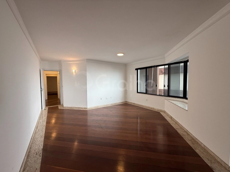 Apartamento na Beira mar com 3 dormitórios 1 suíte e 2 vagas 157,48m²: 20ª foto da galeria de imagens do imóvel