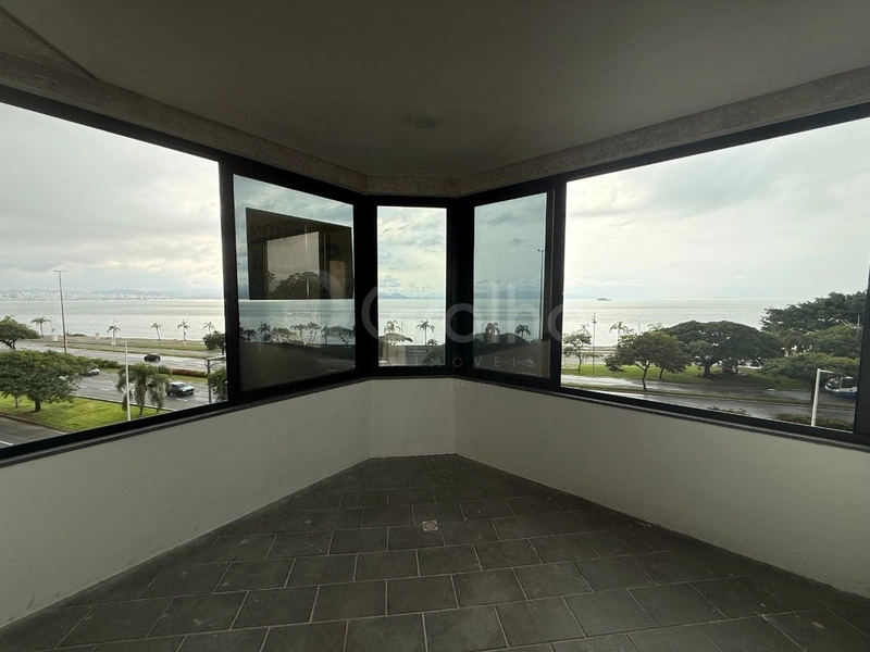 Apartamento na Beira mar com 3 dormitórios 1 suíte e 2 vagas 157,48m²: 13ª foto da galeria de imagens do imóvel