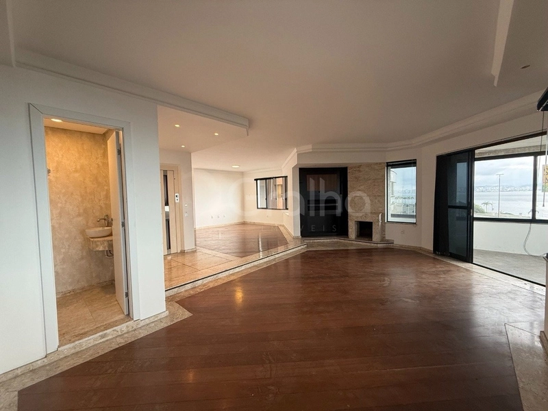 Apartamento na Beira mar com 3 dormitórios 1 suíte e 2 vagas 157,48m²: 3ª foto da galeria de imagens do imóvel