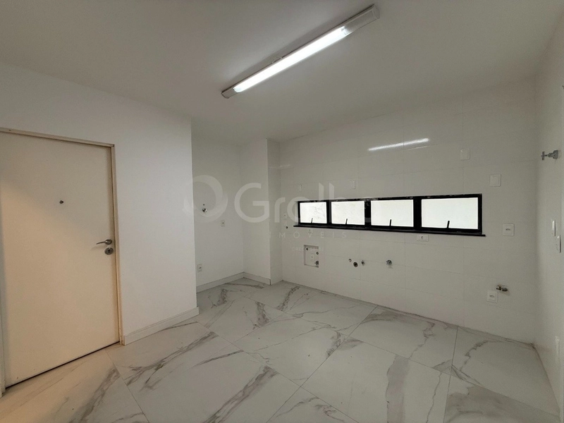 Apartamento na Beira mar com 3 dormitórios 1 suíte e 2 vagas 157,48m²: 15ª foto da galeria de imagens do imóvel