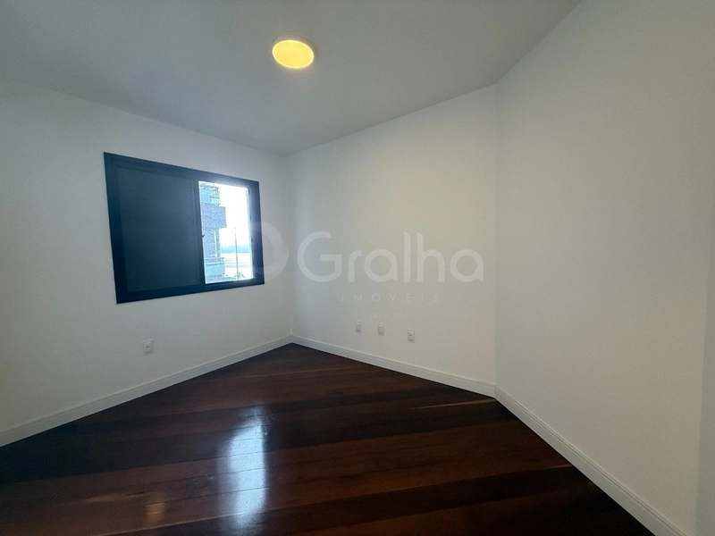 Apartamento na Beira mar com 3 dormitórios 1 suíte e 2 vagas 157,48m²: 29ª foto da galeria de imagens do imóvel