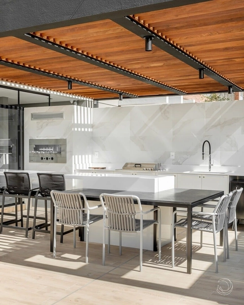 Apartamento no Córrego Grande com 2 dormitórios, sendo 1 suíte e 1 vg: 32ª foto da galeria de imagens do imóvel