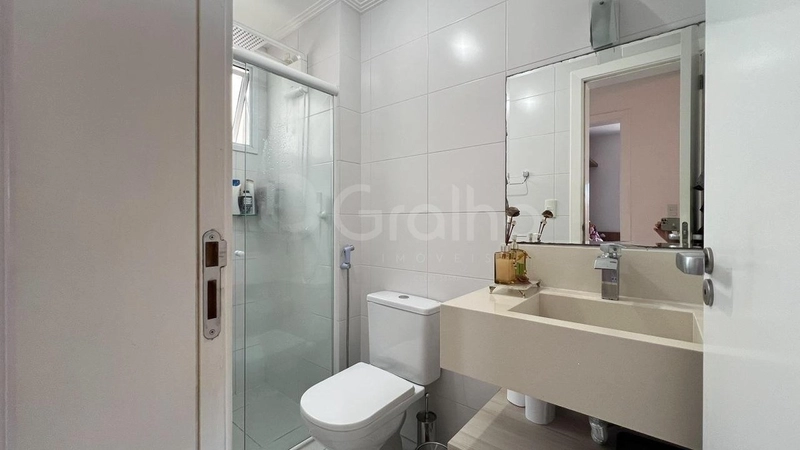 Apartamento a  venda em Coqueiros com 2 dormitórios 1 suíte e 1 vaga: 6ª foto da galeria de imagens do imóvel