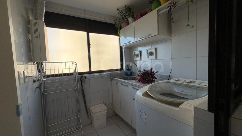 Apartamento na Agronômica com 3 dormitórios 1 suíte e 2 vagas: 8ª foto da galeria de imagens do imóvel