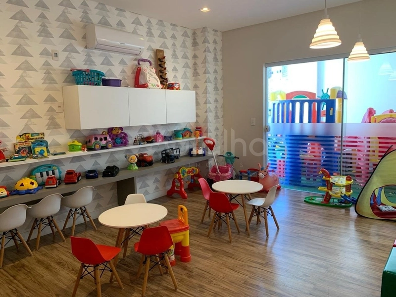 Apartamento na Agronômica com 2 dormitórios, sendo 1 suíte e  2 vagas: 16ª foto da galeria de imagens do imóvel