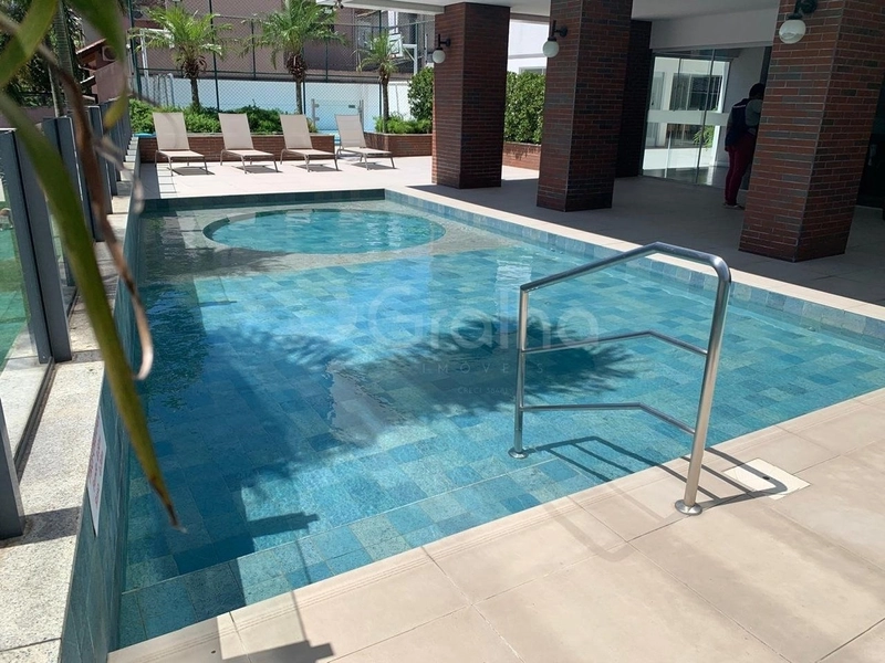 Apartamento na Agronômica com 2 dormitórios, sendo 1 suíte e  2 vagas: 20ª foto da galeria de imagens do imóvel