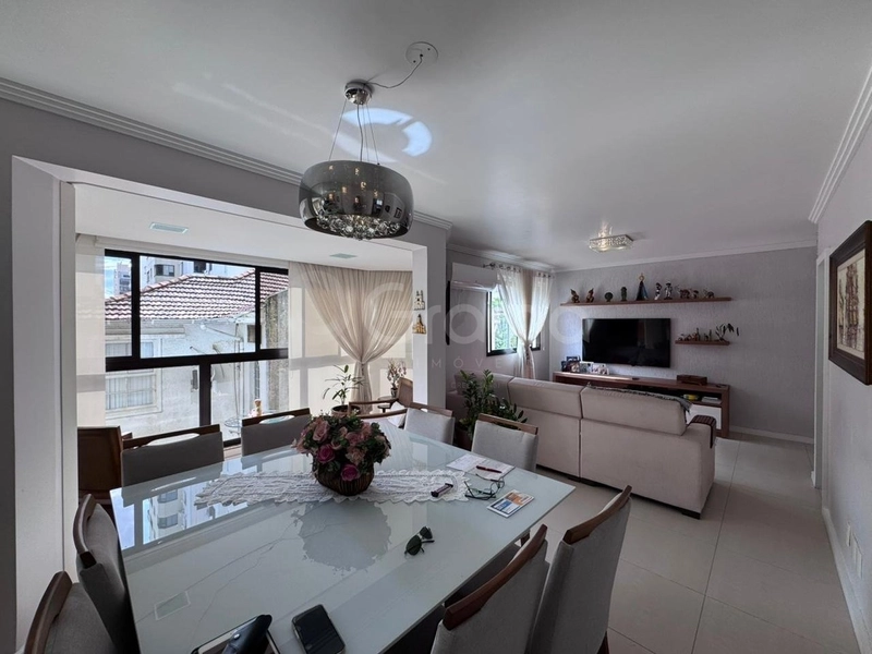 Apartamento no Centro com 3 dormitórios 1 suíte  e 2 vagas - 124,87m²: 5ª foto da galeria de imagens do imóvel