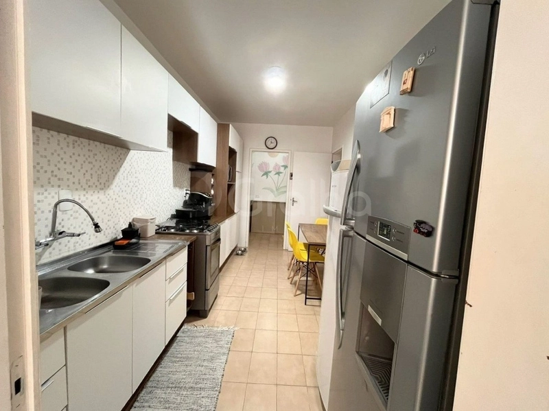Apartamento em Coqueiros com 3 dormitórios, sendo 1 suíte, vista Mar: 9ª foto da galeria de imagens do imóvel
