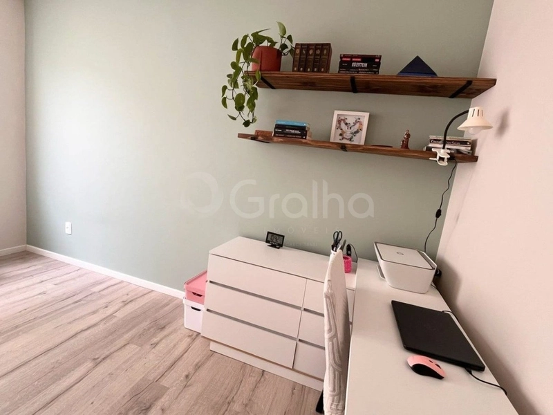 Apartamento em Coqueiros com 3 dormitórios, sendo 1 suíte, vista Mar: 15ª foto da galeria de imagens do imóvel