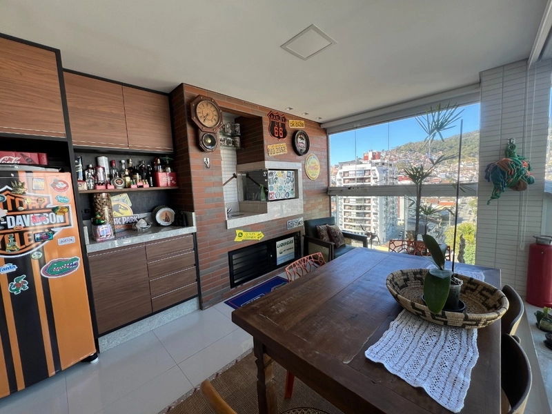 Apartamento  Alto Padrão na Agronômica  a venda com 2 suítes  2 vagas: 10ª foto da galeria de imagens do imóvel