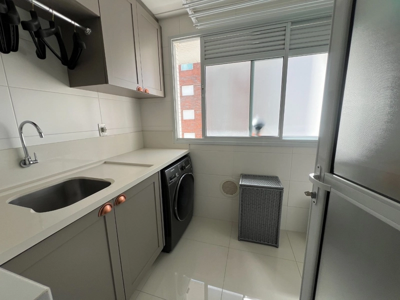 Apartamento  Alto Padrão na Agronômica  a venda com 2 suítes  2 vagas: 51ª foto da galeria de imagens do imóvel