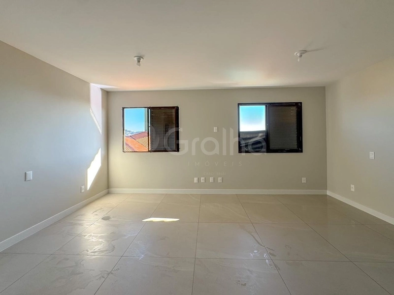 Cobertura  no João Paulo com 3 dormitórios 1 suíte e 2 vgs - 183,44m²: 17ª foto da galeria de imagens do imóvel