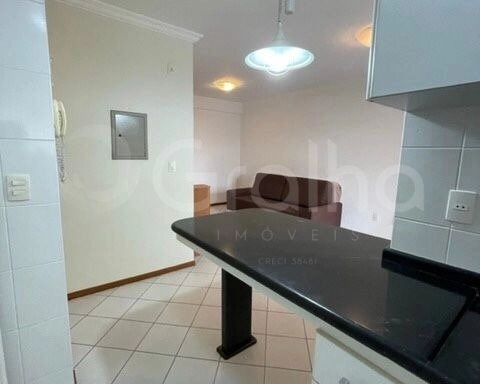 Apartamento  em Coqueiros com 1 dormitórios, sendo 1 suíte e 1 vaga: 10ª foto da galeria de imagens do imóvel