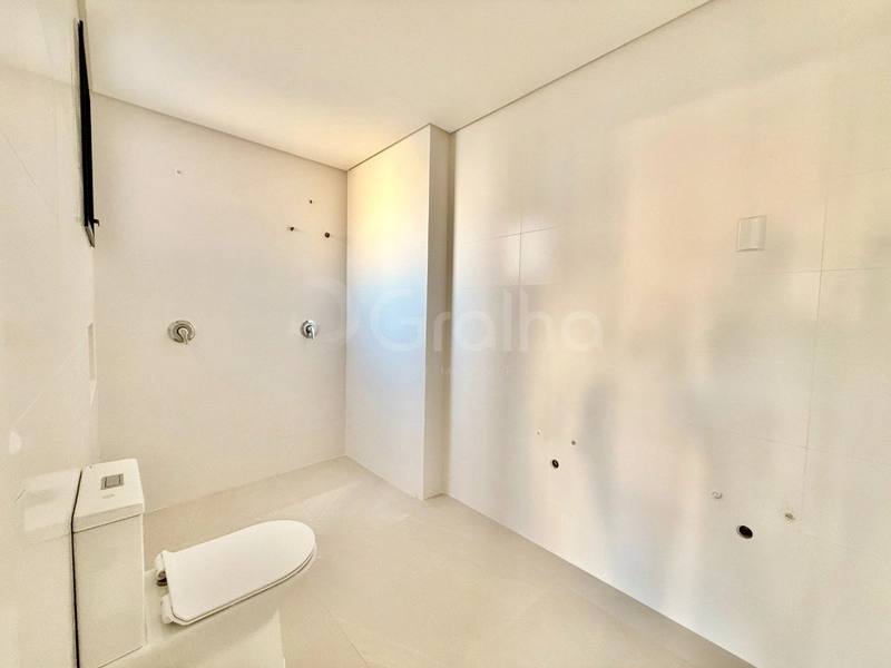 Apartamento no Centro  com 3 dormitórios, sendo 3 suítes e 3 vagas: 19ª foto da galeria de imagens do imóvel
