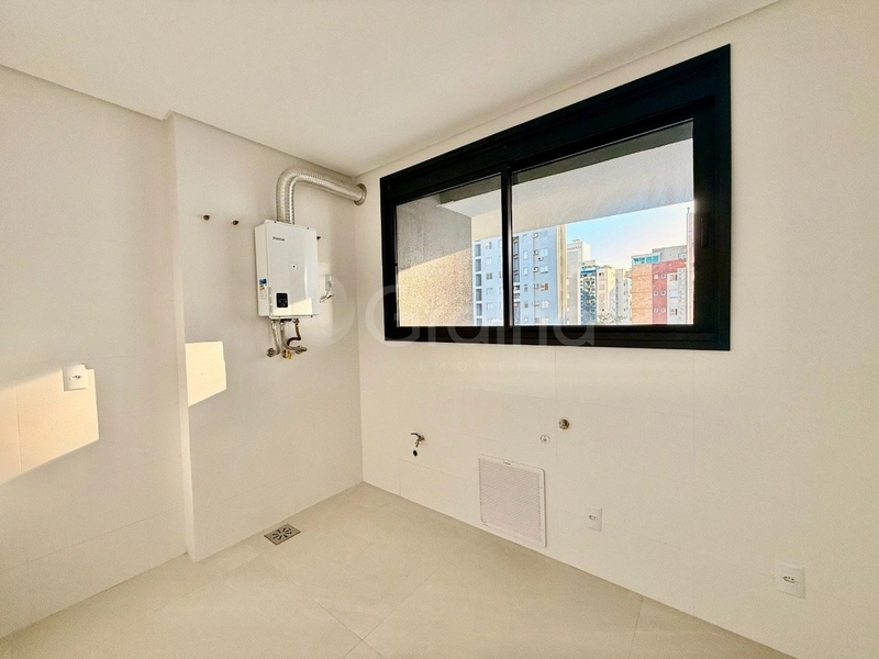 Apartamento no Centro  com 3 dormitórios, sendo 3 suítes e 3 vagas: 16ª foto da galeria de imagens do imóvel