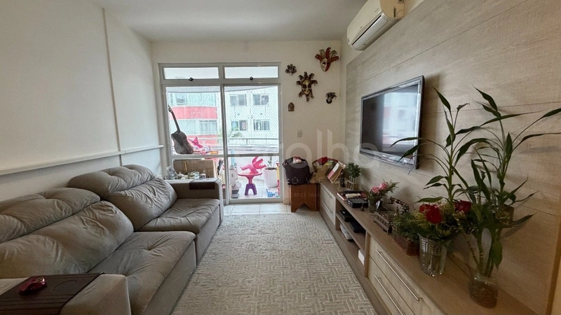 Apartamento a venda no Saco Grande com 2 dormitórios 1 suíte e 1 vaga: 1ª foto da galeria de imagens do imóvel