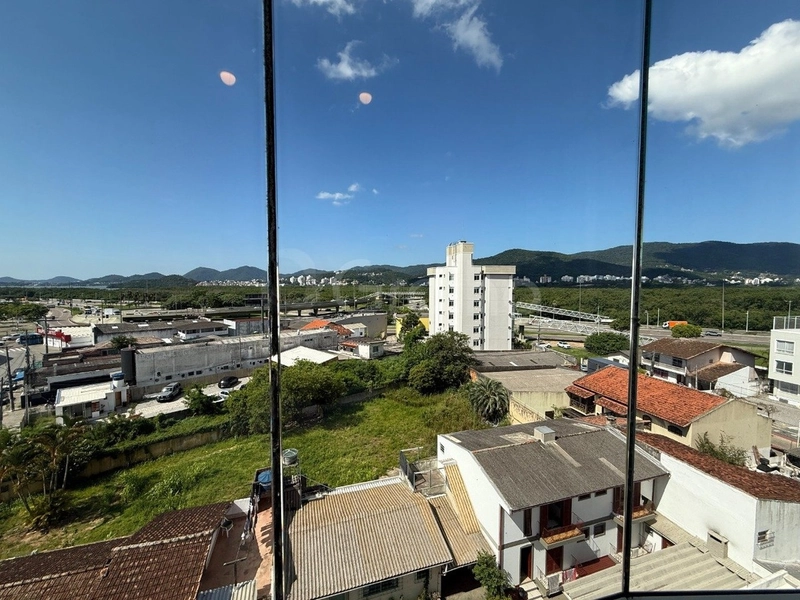 Apartamento a venda na Trindade com 2 dormitórios 1 suítes e 1 vaga: 4ª foto da galeria de imagens do imóvel