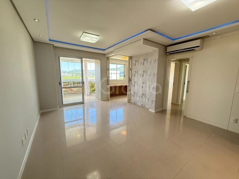 Apartamento a venda na Trindade com 2 dormitórios 1 suítes e 1 vaga: 1ª foto da galeria de imagens do imóvel