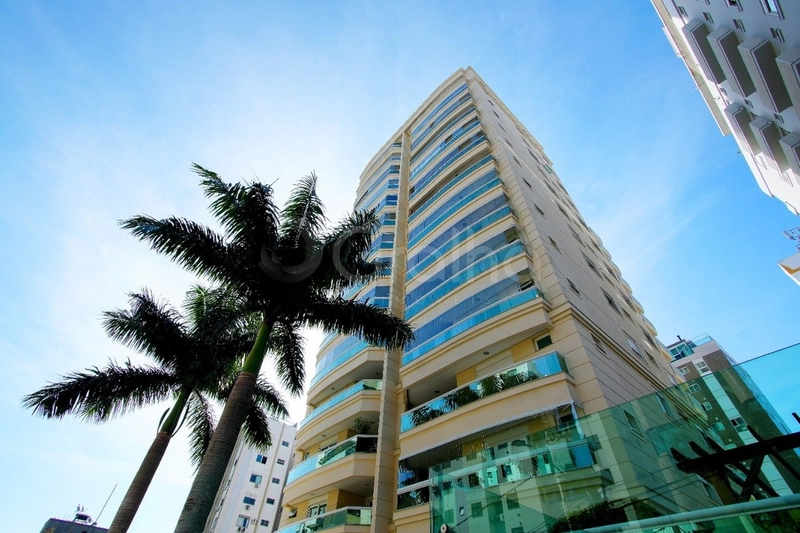 Apartamento na  Agronômica com 3 dormitórios, sendo 3 suíte e  3 vagas: 34ª foto da galeria de imagens do imóvel