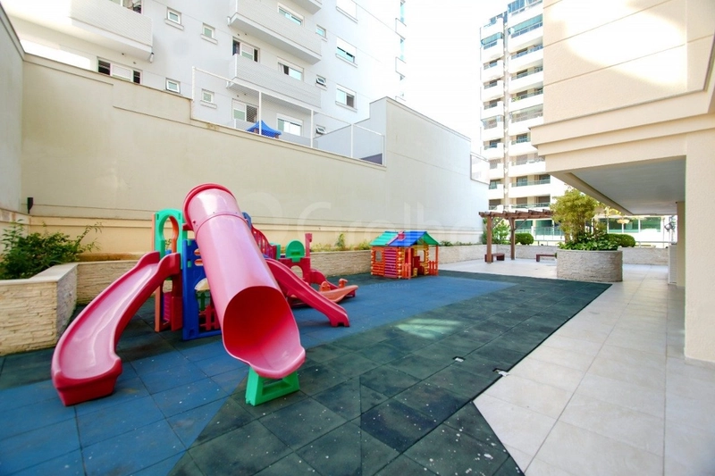Apartamento na  Agronômica com 3 dormitórios, sendo 3 suíte e  3 vagas: 25ª foto da galeria de imagens do imóvel