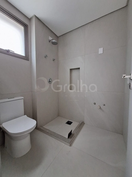 Apartamento no Centro  com 3 suítes, 2 vagas de garagem: 6ª foto da galeria de imagens do imóvel