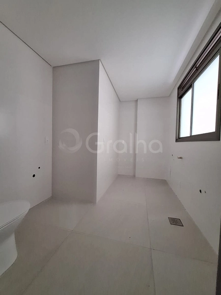 Apartamento no Centro  com 3 suítes, 2 vagas de garagem: 14ª foto da galeria de imagens do imóvel