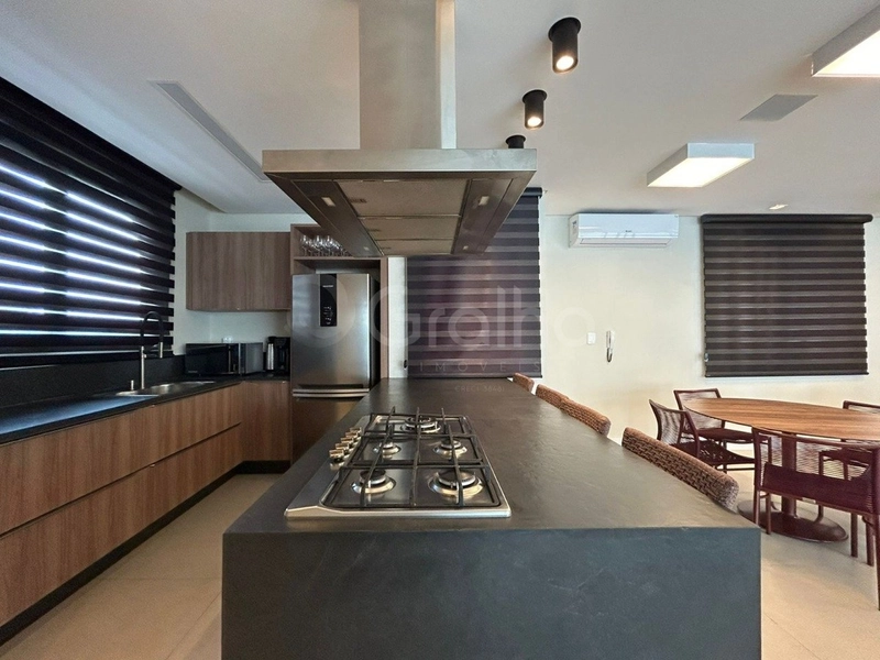 Apartamento na Agronômica com 4 dormitórios 03 suítes e 2 vagas ]: 29ª foto da galeria de imagens do imóvel
