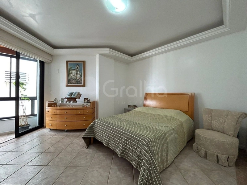 Apartamento na Agronômica com 4 dormitórios 03 suítes e 2 vagas ]: 20ª foto da galeria de imagens do imóvel