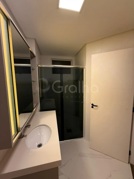 Apartamento  em Coqueiros com 2 dormitórios, sendo 1 suíte e 1 vaga: 16ª foto da galeria de imagens do imóvel