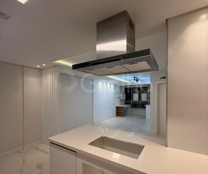 Apartamento  em Coqueiros com 2 dormitórios, sendo 1 suíte e 1 vaga: 6ª foto da galeria de imagens do imóvel