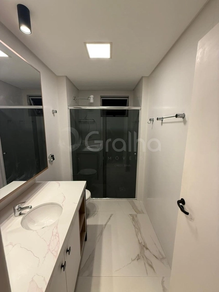 Apartamento  em Coqueiros com 2 dormitórios, sendo 1 suíte e 1 vaga: 17ª foto da galeria de imagens do imóvel