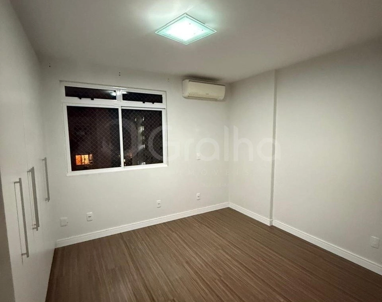 Apartamento  em Coqueiros com 2 dormitórios, sendo 1 suíte e 1 vaga: 15ª foto da galeria de imagens do imóvel