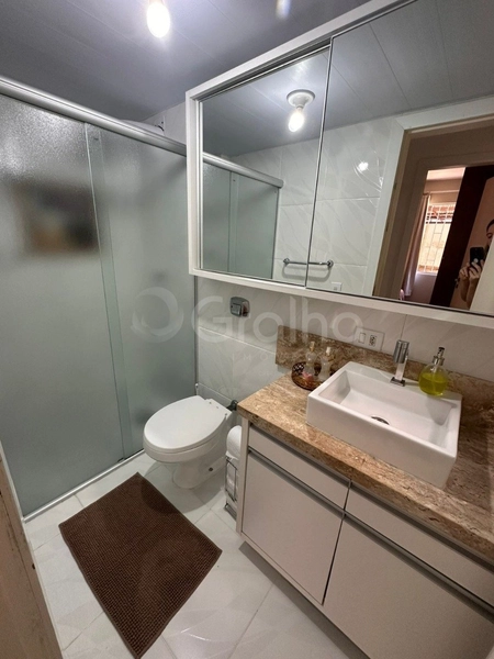 Apartamento  em Coqueiros com 2 dormitórios e 1 vaga: 8ª foto da galeria de imagens do imóvel