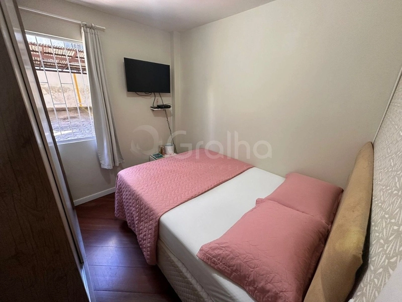 Apartamento  em Coqueiros com 2 dormitórios e 1 vaga: 16ª foto da galeria de imagens do imóvel