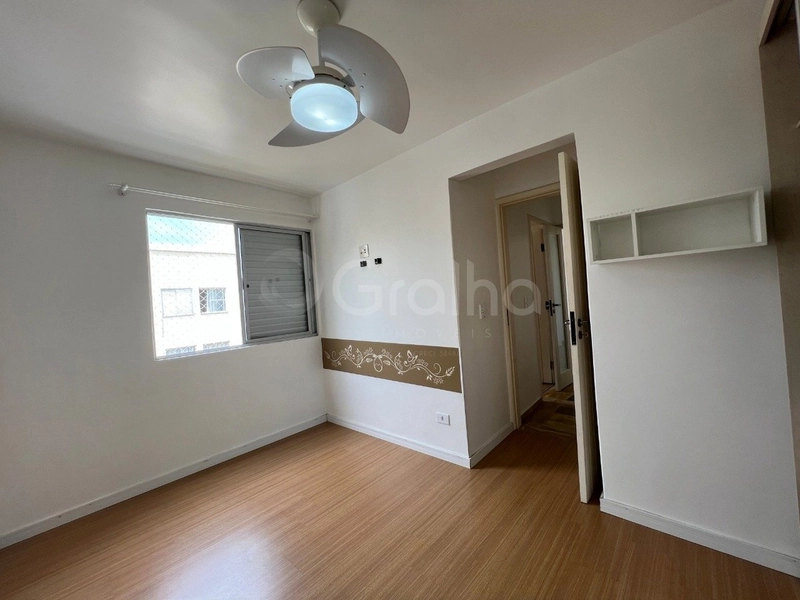 Apartamento  em Coqueiros com 2 dormitórios e 1 vaga: 13ª foto da galeria de imagens do imóvel