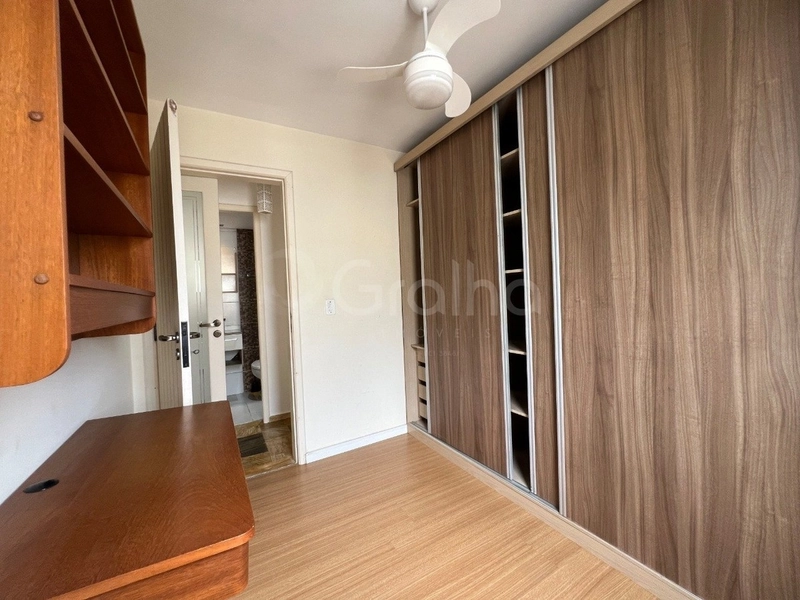 Apartamento  em Coqueiros com 2 dormitórios e 1 vaga: 18ª foto da galeria de imagens do imóvel