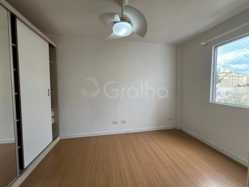 Apartamento  em Coqueiros com 2 dormitórios e 1 vaga: 20ª foto da galeria de imagens do imóvel