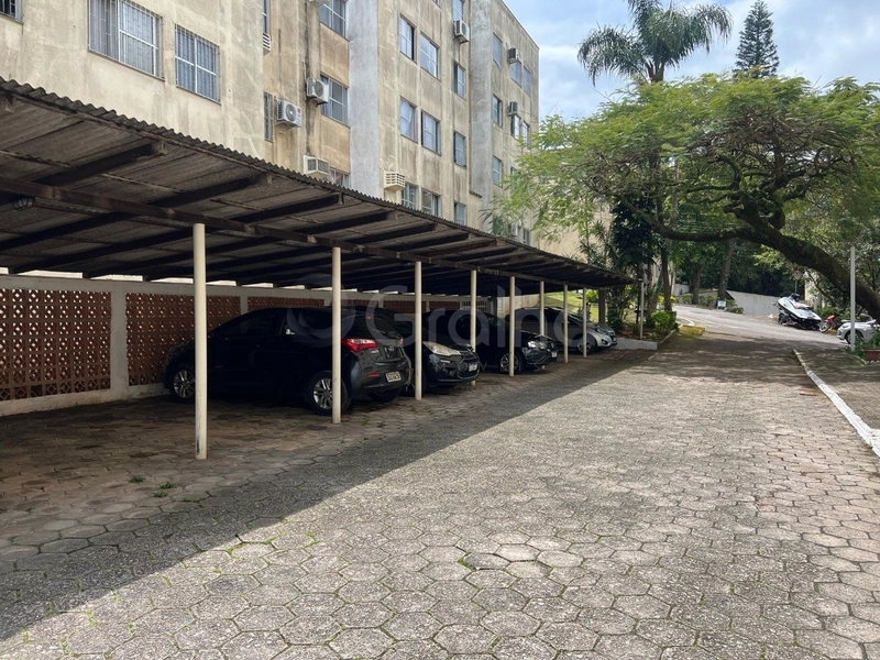 Apartamento  em Coqueiros com 2 dormitórios e 1 vaga: 24ª foto da galeria de imagens do imóvel