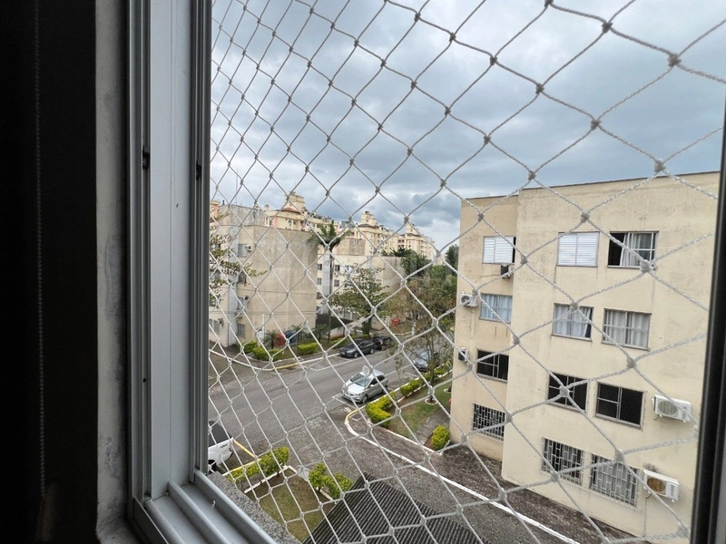 Apartamento  em Coqueiros com 2 dormitórios e 1 vaga: 4ª foto da galeria de imagens do imóvel