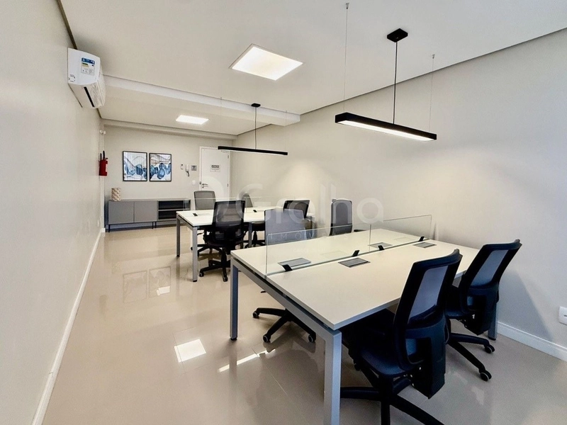 Apartamento no Córrego Grande com 2 dormitórios, sendo 2 suíte e 2 vgs: 23ª foto da galeria de imagens do imóvel