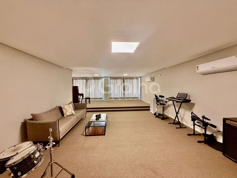 Apartamento no Córrego Grande com 2 dormitórios, sendo 2 suíte e 2 vgs: 30ª foto da galeria de imagens do imóvel