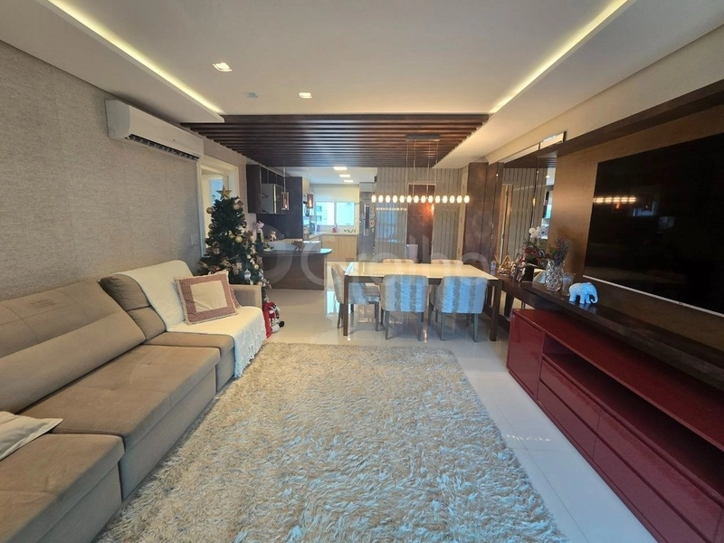 Apartamento na Agronômica a venda com 3 suítes e 2 vagas: 7ª foto da galeria de imagens do imóvel
