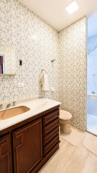 Apartamento em Coqueiros com 3 dormitórios, sendo 1 suíte, vista Mar: 19ª foto da galeria de imagens do imóvel