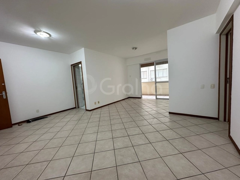 Apartamento no Centro com 3 dormitórios, sendo 1 suíte 2 vaga - 98m²: 3ª foto da galeria de imagens do imóvel