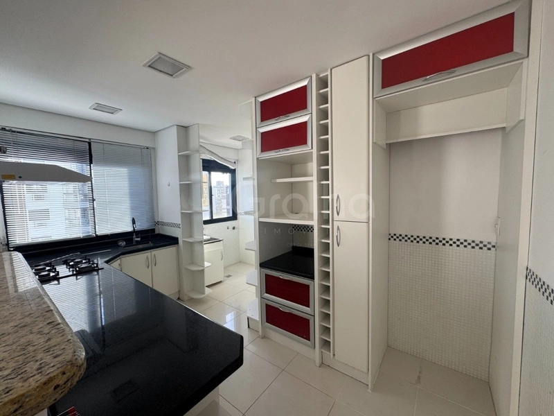 Apartamento na Agronômica com 3 dormitórios sendo 1 suíte e 1 vaga: 9ª foto da galeria de imagens do imóvel