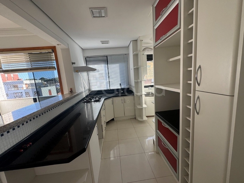 Apartamento na Agronômica com 3 dormitórios sendo 1 suíte e 1 vaga: 10ª foto da galeria de imagens do imóvel