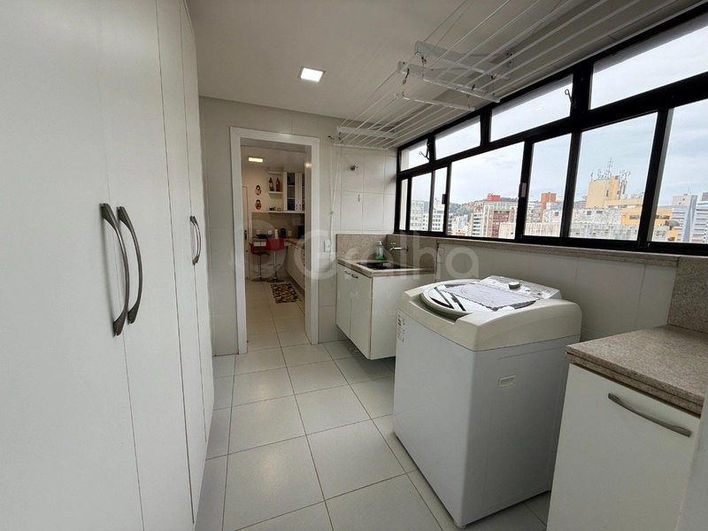 Apartamento no Centro com 3 dormitórios, sendo 1 suíte 1 vaga - 170 m²: 23ª foto da galeria de imagens do imóvel
