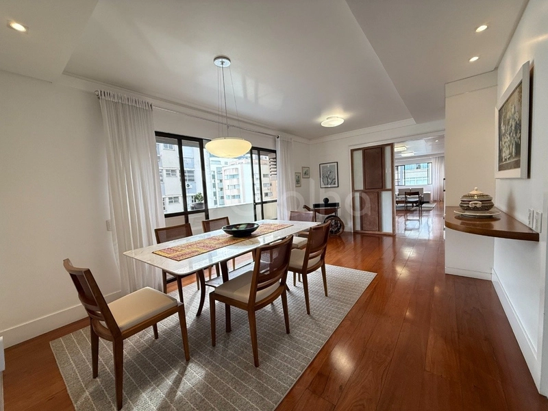 Apartamento no Centro com 3 dormitórios, sendo 1 suíte 1 vaga - 170 m²: 14ª foto da galeria de imagens do imóvel