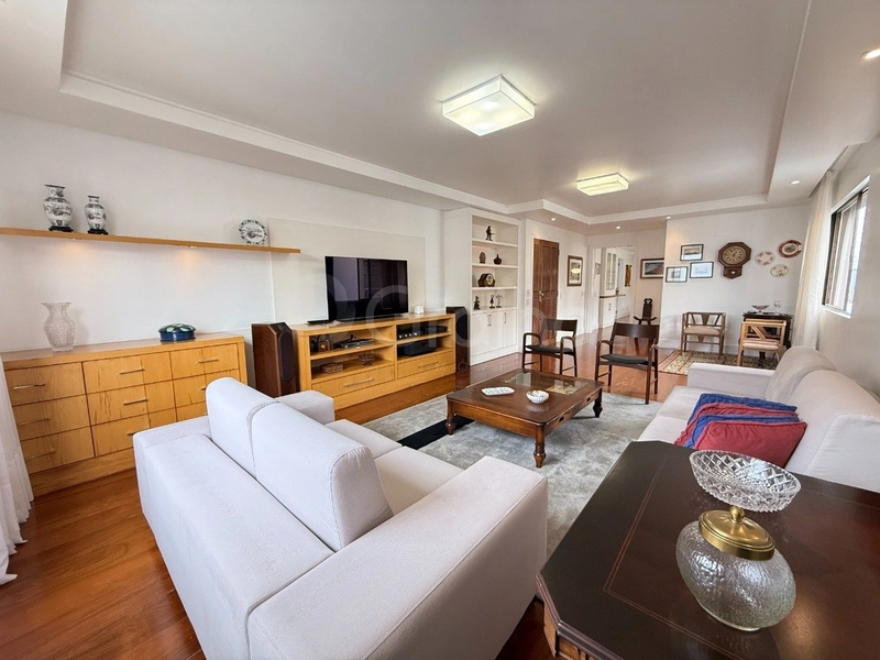 Apartamento no Centro com 3 dormitórios, sendo 1 suíte 1 vaga - 170 m²: 6ª foto da galeria de imagens do imóvel